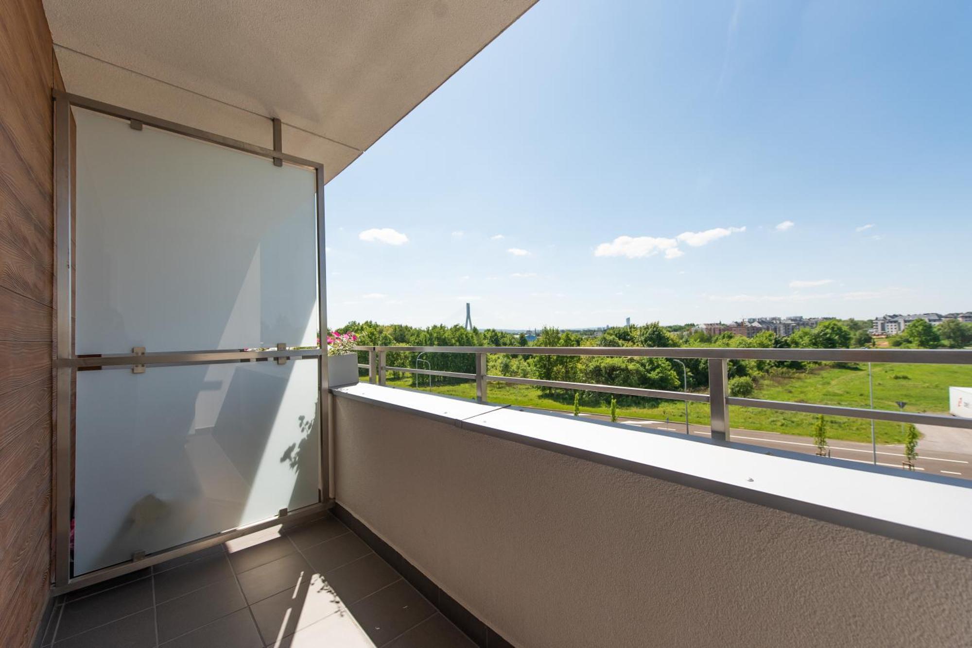 3 Bedrooms Premium Bella Blue For 8 Guests With Ac And Free Out Side Parking Rzeszow Exterior photo