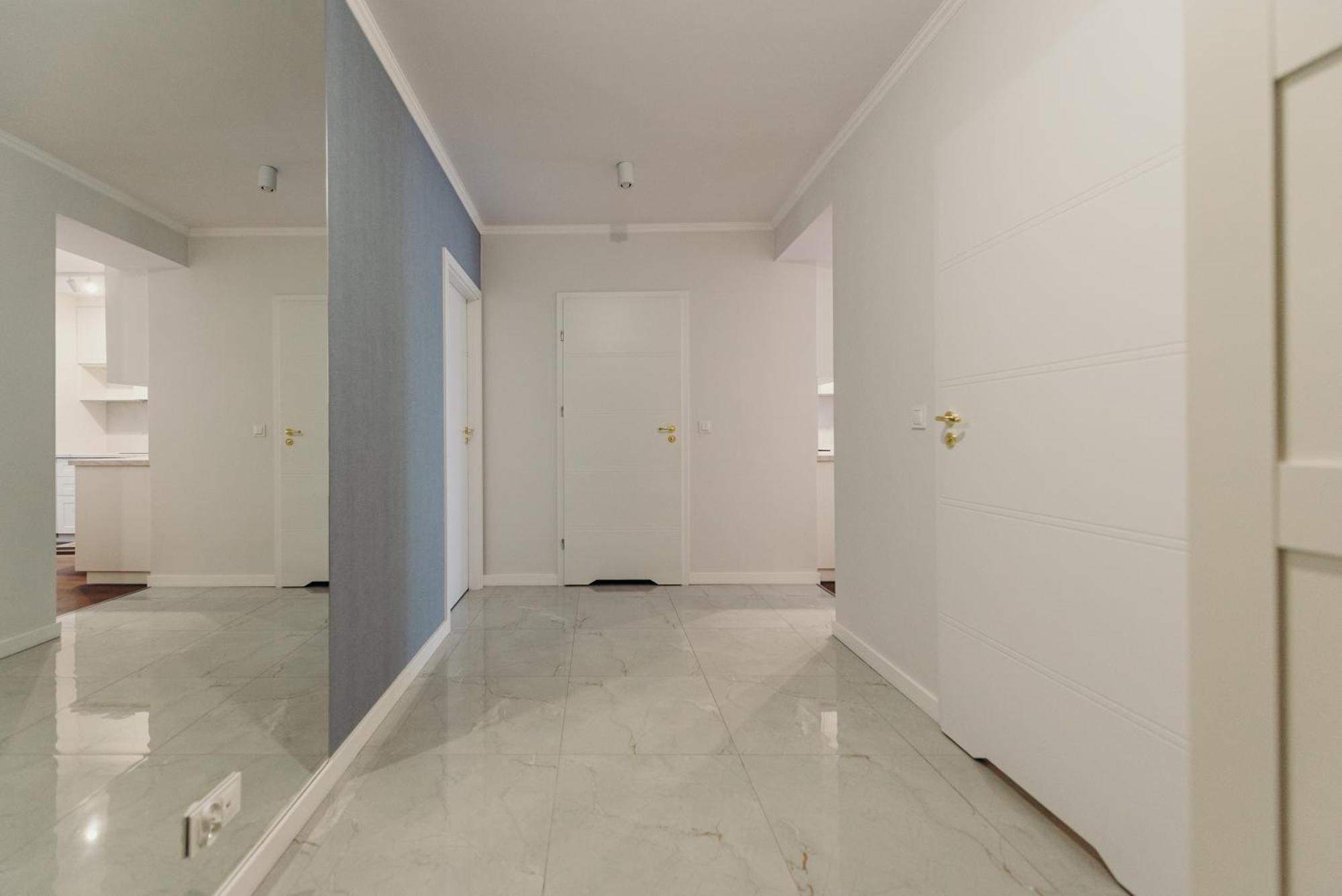 3 Bedrooms Premium Bella Blue For 8 Guests With Ac And Free Out Side Parking Rzeszow Exterior photo